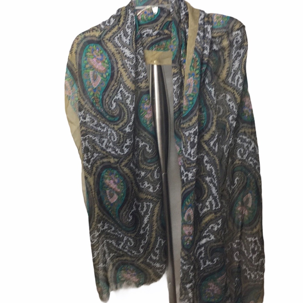 Papillon Paisley scarf wrap